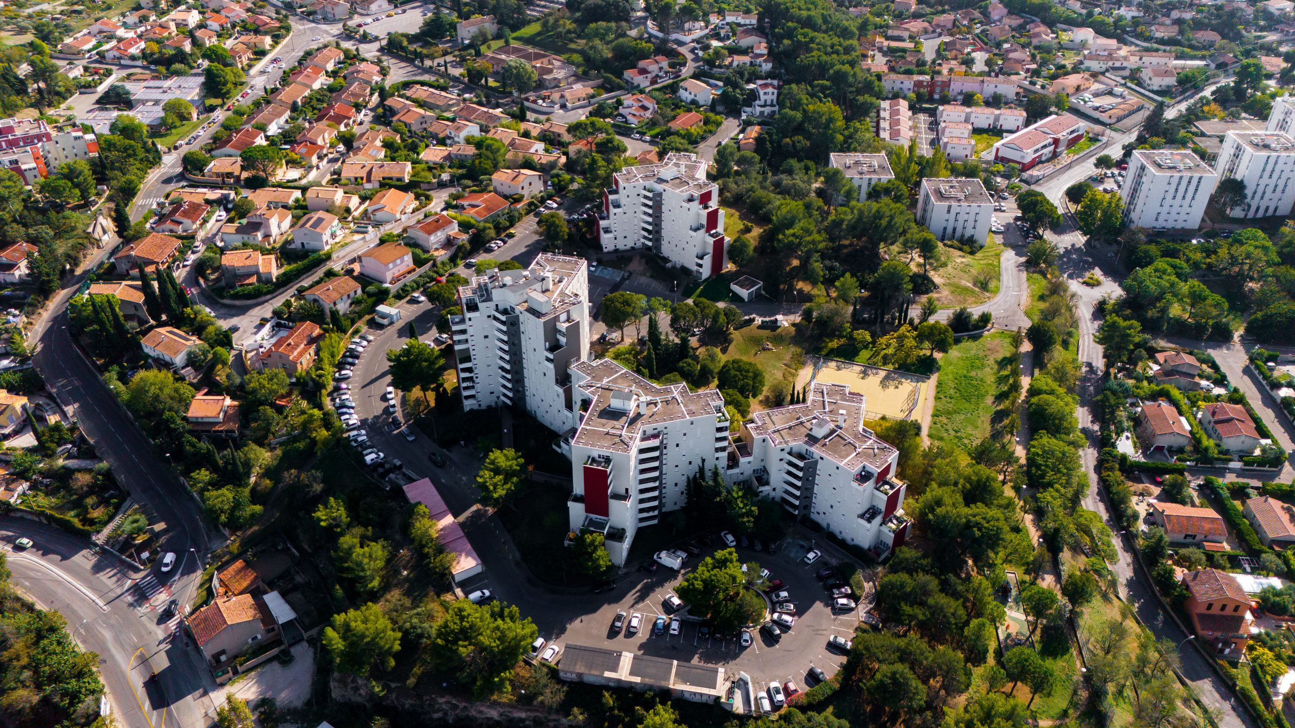 Immobilier et prix dans les quartiers riches de Marseille