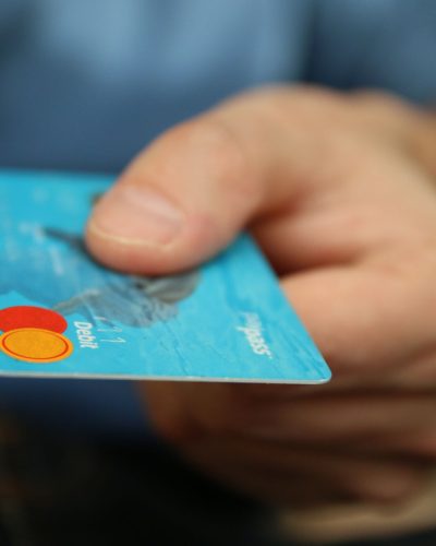 Paiement par carte bancaire en boutique